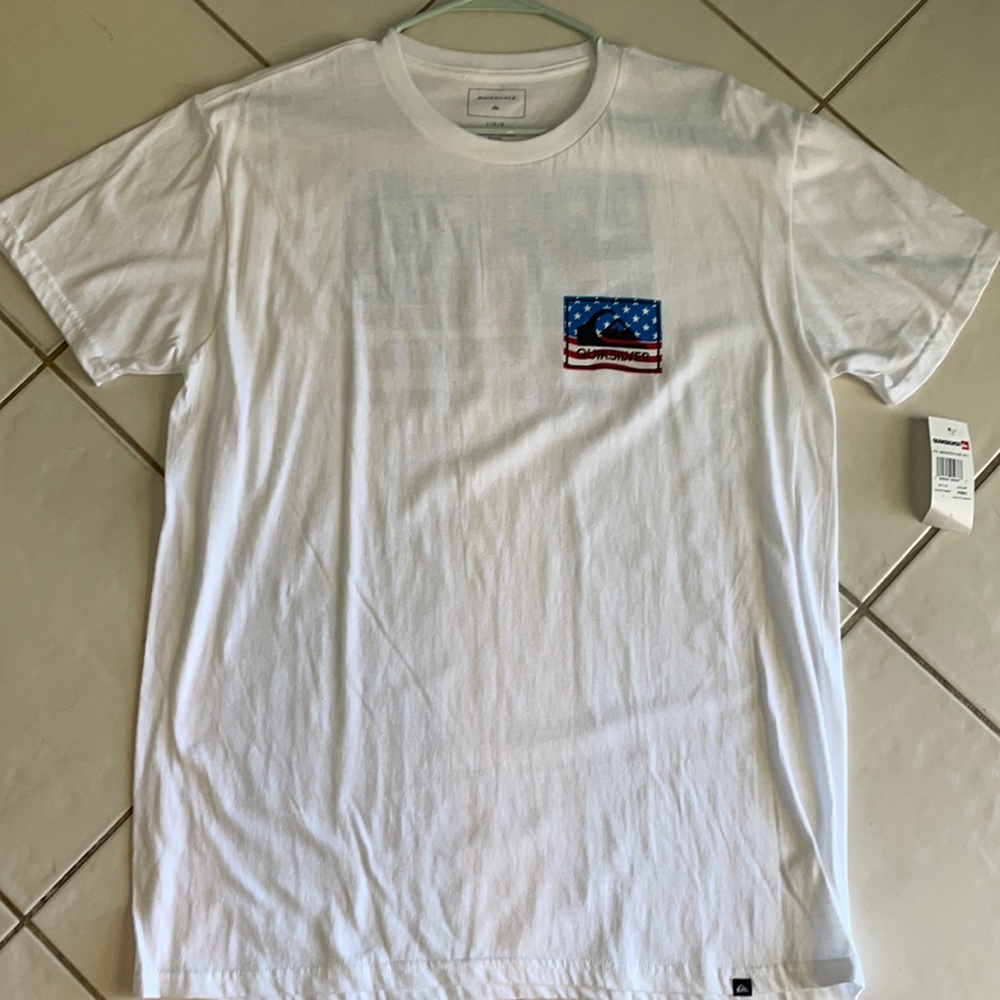 Quiksilver Architexture American Flag Tee L